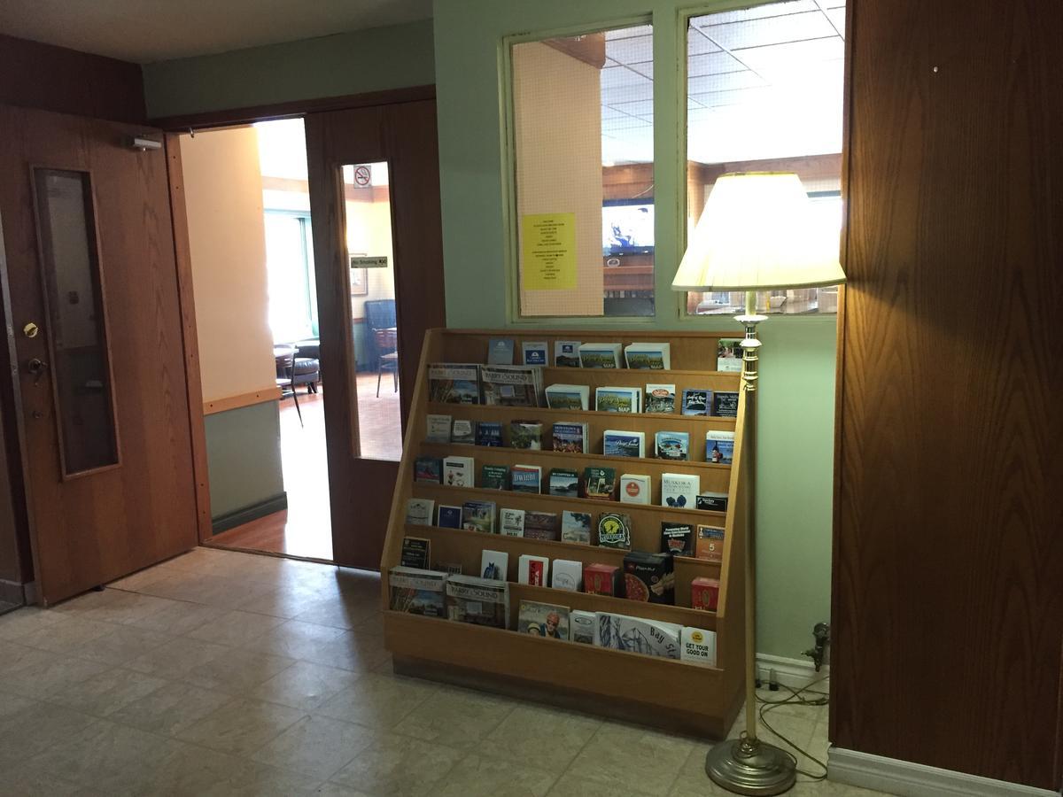 Best Value Inn & Suites Parry Sound Exterior foto